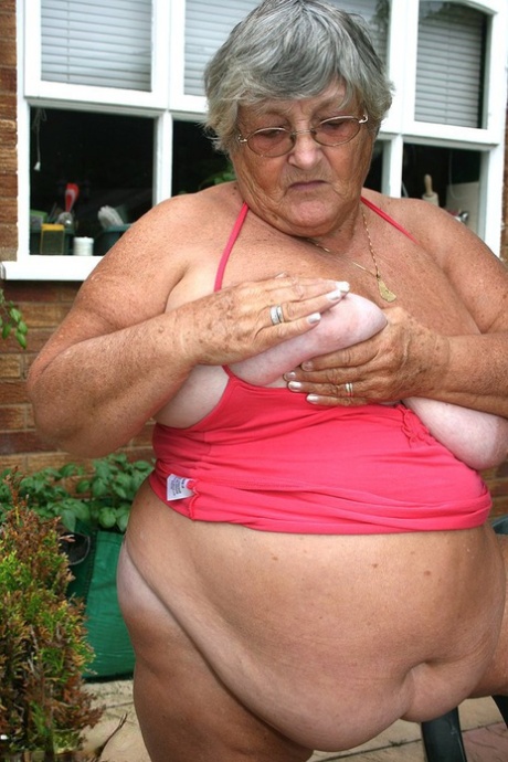 Granny Mom Femdom Sex Porno Photo
