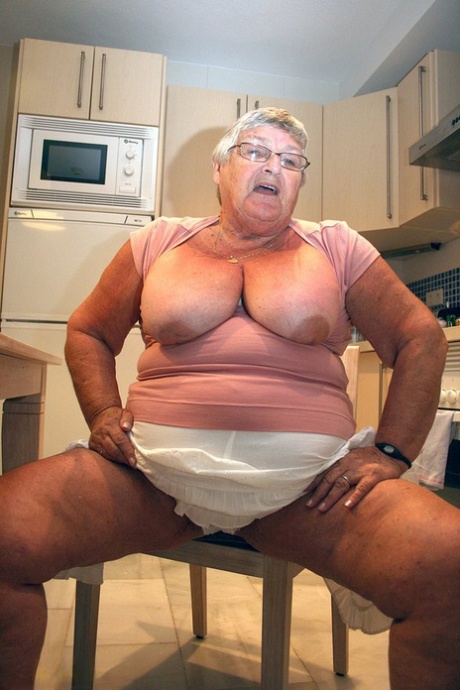 granny huge tits fuck me harder naked photos