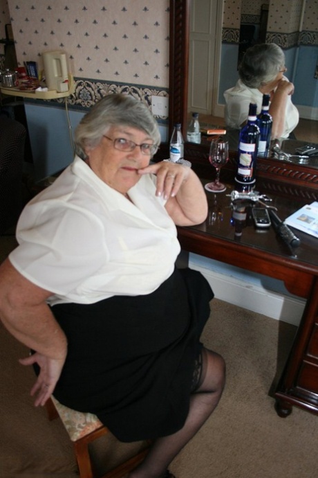 old grandma beautiful woman big ass free photos