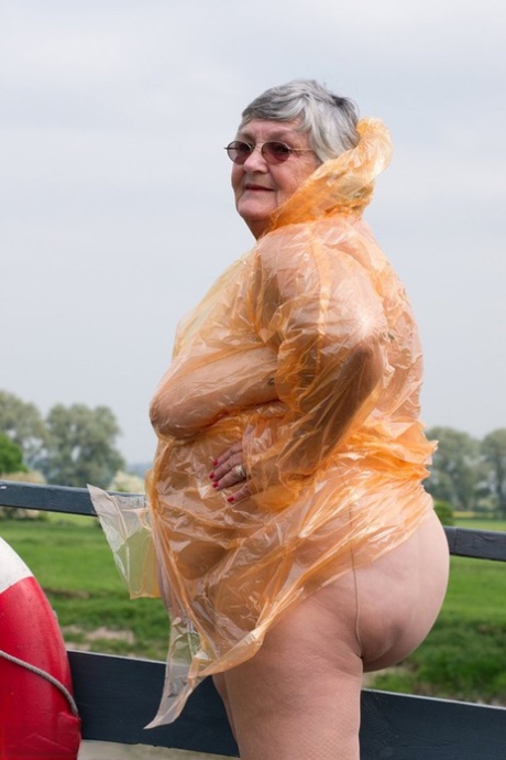 fat granny fat dicks naked galleries