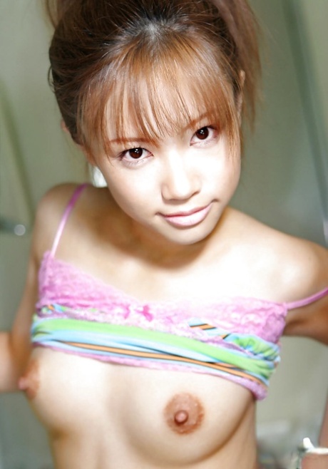 Reika Shiina sex pictures